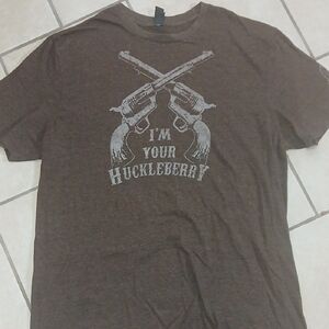 VERY IMPORTANT TEE Mens Size XL Brown Graphic Huckleberry T-Shirt